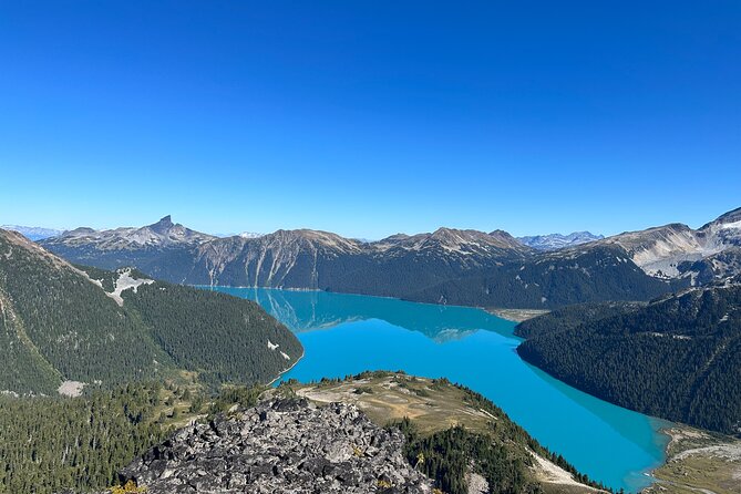 The Sea to Sky Helicopter Sightseeing Tour - Cheakamus Lake and Garibaldi Lake from above