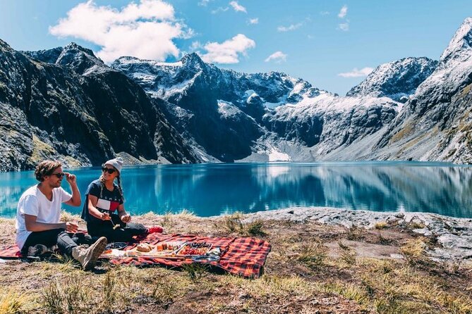 The Ultimate Milford Sound Experience by Helicopter from Queenstown - Why the helicopter changes Milford Sound