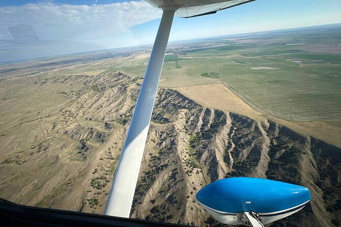 Ultimate Small Plane Aerial Tour to See Badlands National Park - Wildlife, photography, and the best time to fly