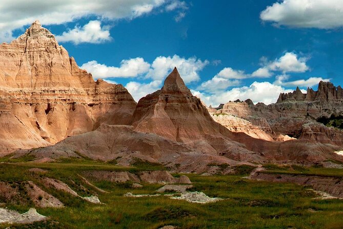 Ultimate Small Plane Aerial Tour to See Badlands National Park - The first views: Minute Man and the park gateway