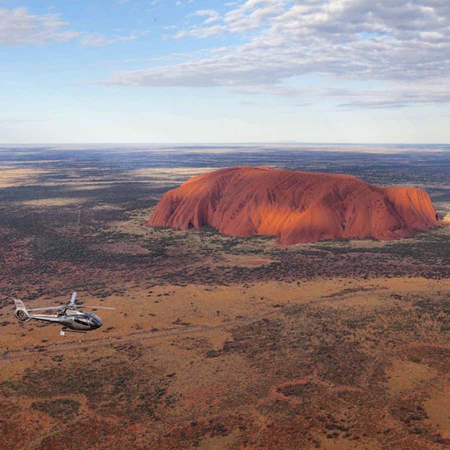 Uluru 15-Minute Helicopter Experience - From your hotel lobby to Ayers Rock Airport