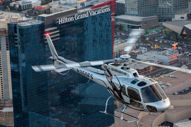 Valley of Fire Helicopter Tour and Landing with Champagne Toast - Thirty Minutes on a Private Bluff