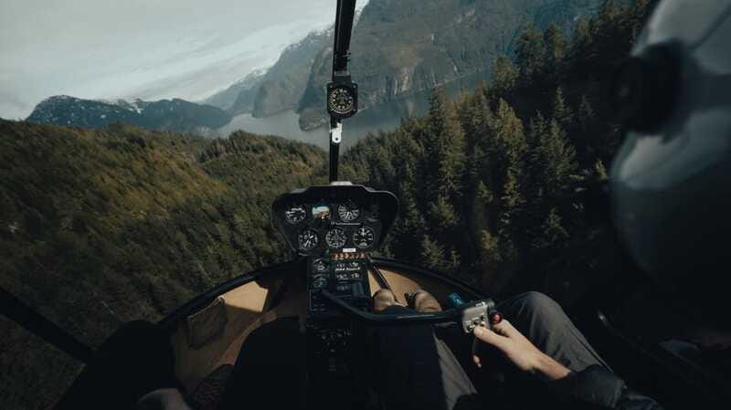 Vancouver: Backcountry Helicopter Tours with Hotel Pickup - The pilot’s commentary adds real value