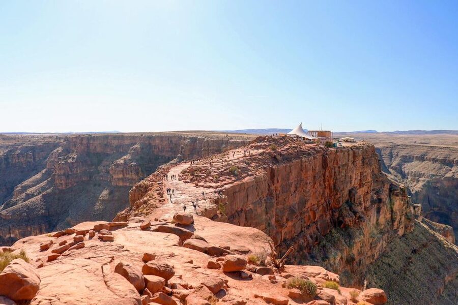 Vegas: Grand Canyon Airplane, Helicopter and Boat Tour - The helicopter descent into Grand Canyon West