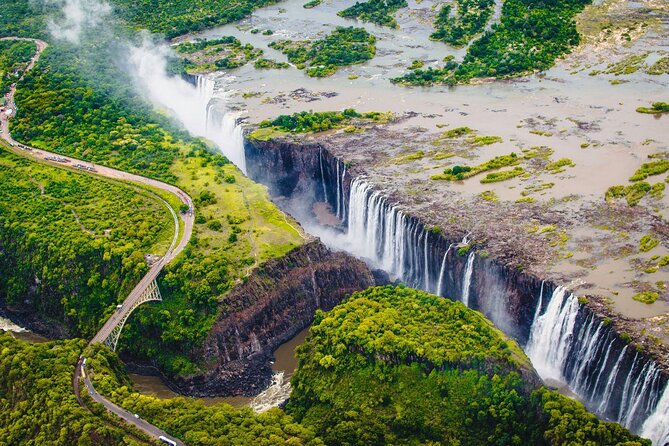Victoria Falls Flight of the Angels Helicopter Flight - Why the helicopter gives you the clearest sense of Victoria Falls