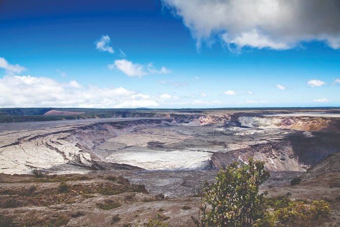 Volcano Adventure: Hilo Sightseeing w/ Optional Helicopter Tour - Thurston Lava Tube and the rainforest walk