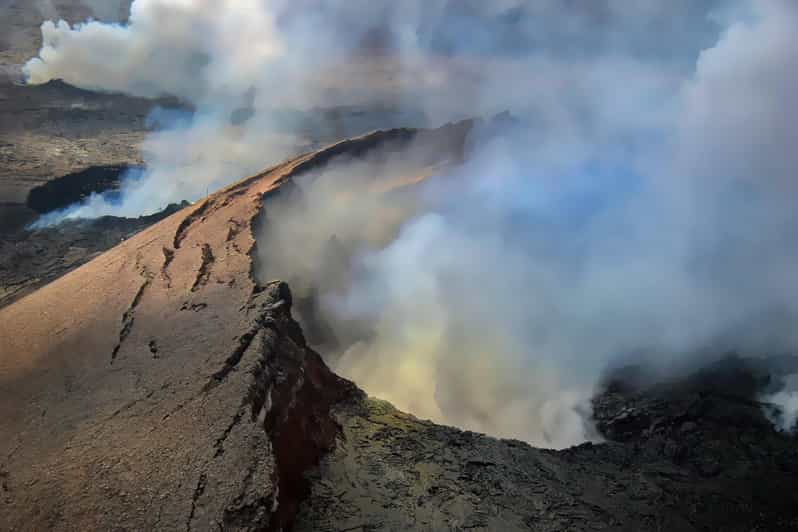 Waikoloa: Big Island Spectacular Helicopter Tour - The Laupahoehoe Nui landing needs confirmation