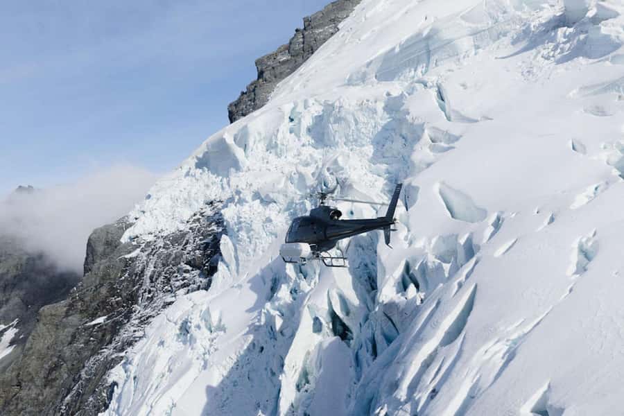 Wānaka: Heli Siberia Max - Helicopter Flight, Hike, Jet Boat - Guides, timing, and the human side of the day