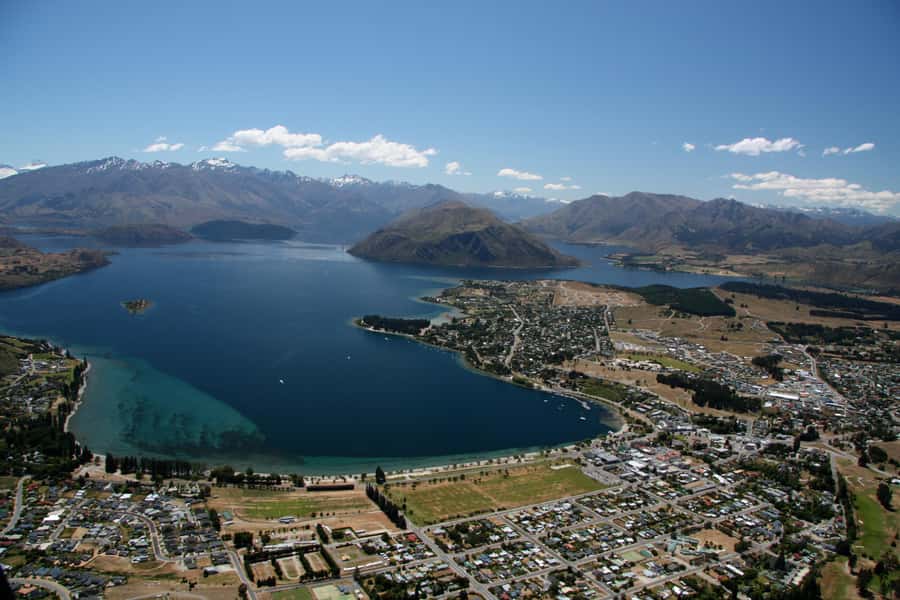 Wānaka: Helicopter Scenic Flight Wānaka Experience - Why the alpine landing matters more than a simple flyover