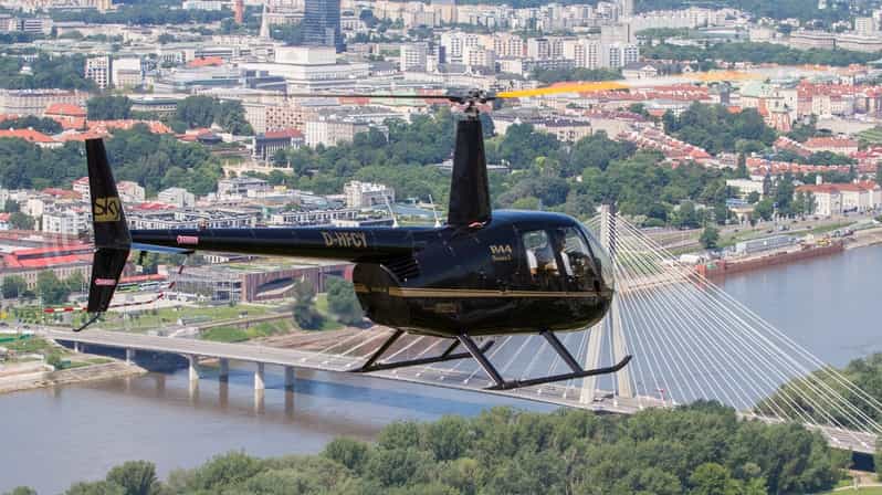 Warsaw: Helicopter Private Tour - Chopin, Belvedere Palace, and the central skyline