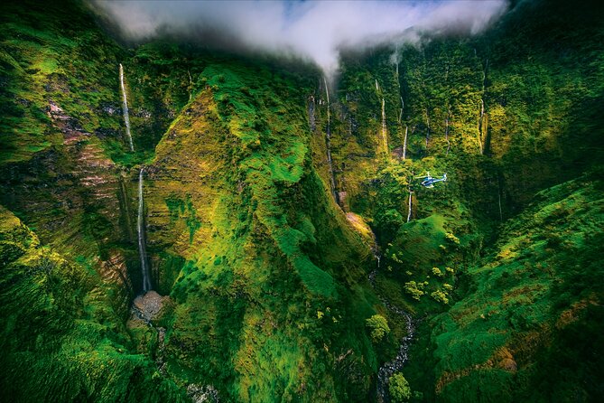 Waterfalls of West Maui and Molokai Helicopter Tour - Key points to know before booking