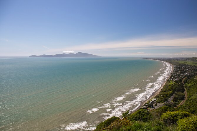 Wellington South Coast Discovery Helicopter Flight - What the pilot commentary adds