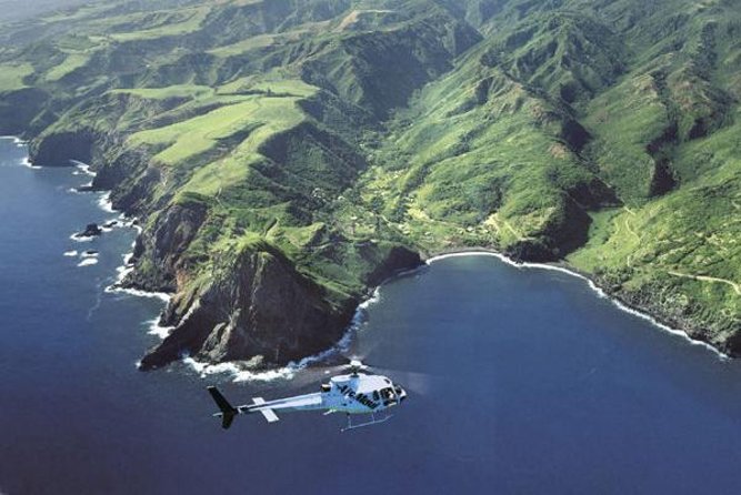 West Maui and Molokai 60-Minute Helicopter Tour - Why this hour in the air is special