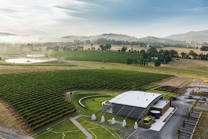 Winery Lunch by Helicopter to Levantine Hill in Yarra Valley - The Dandenong Ranges from above