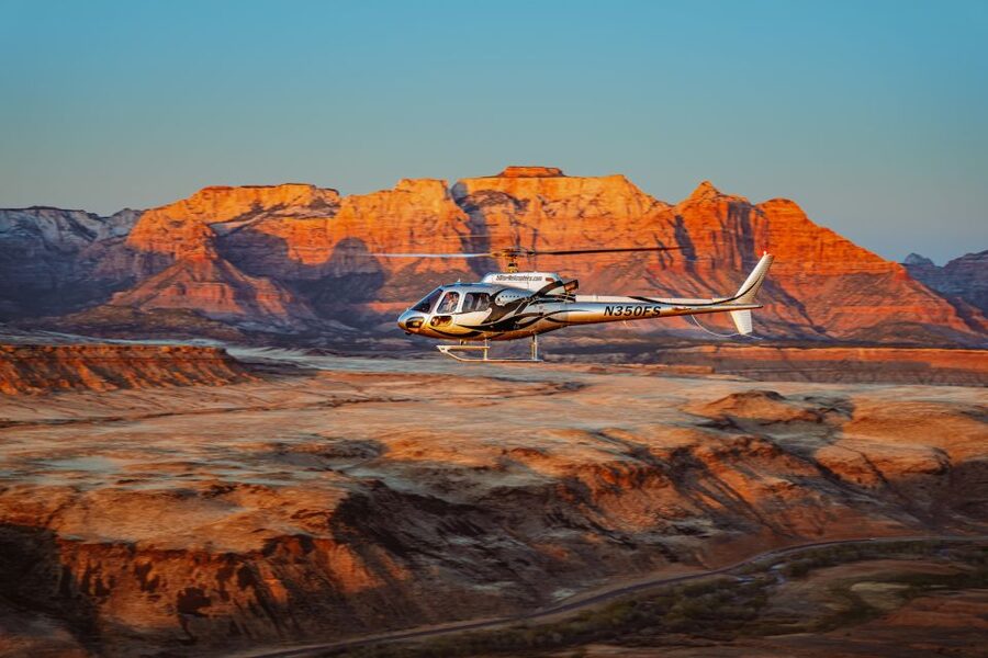 Zion National Park, Canaan Cliffs: Extended Helicopter Tour - Weather, weight rules, and practical limits